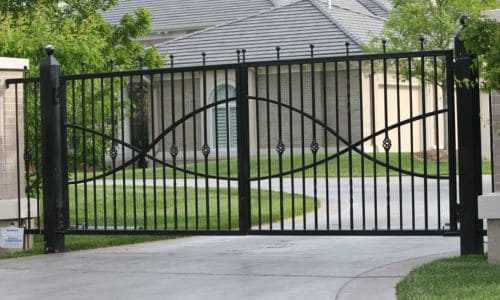 Swing gate repair and alignment in San Francisco